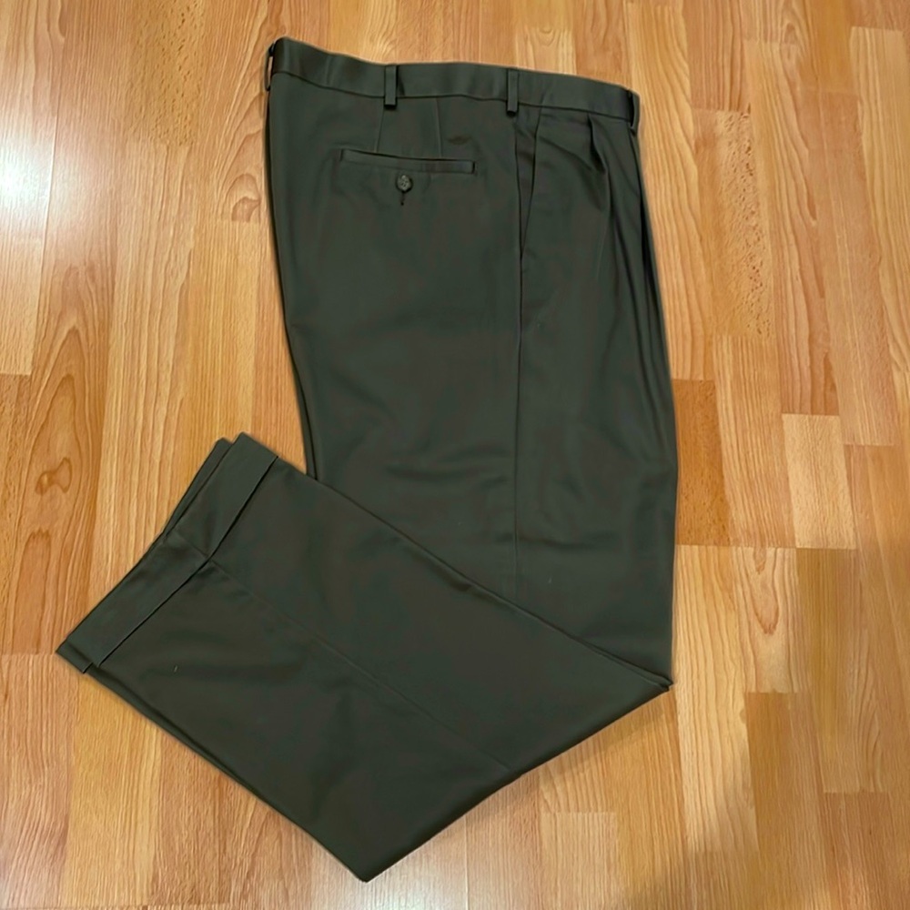 Men’s Dockers pants